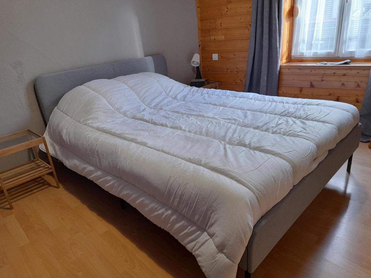 Agréable appartement de 48 m² en RDC La Bourboule Esterno foto