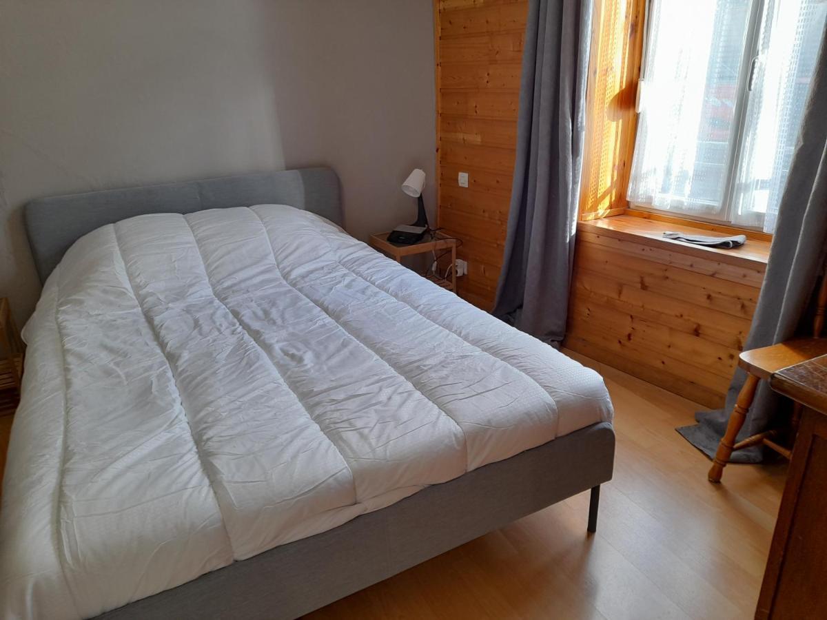 Agréable appartement de 48 m² en RDC La Bourboule Esterno foto